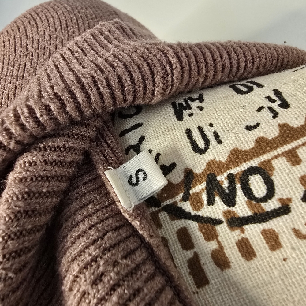 Women's Cozy Turtleneck Sweater - Pink - Picture 3 of 3